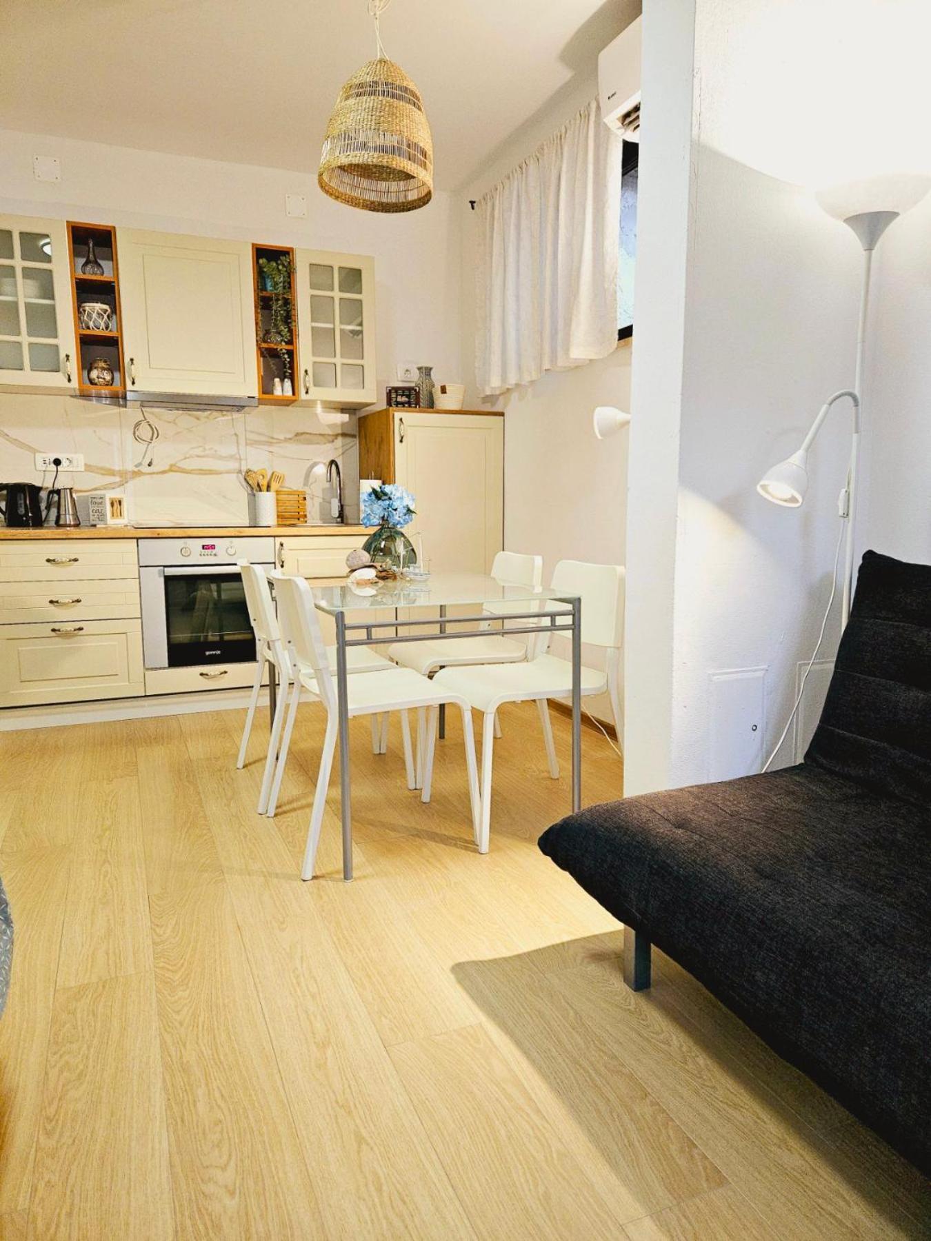 Apartma Tul Izola