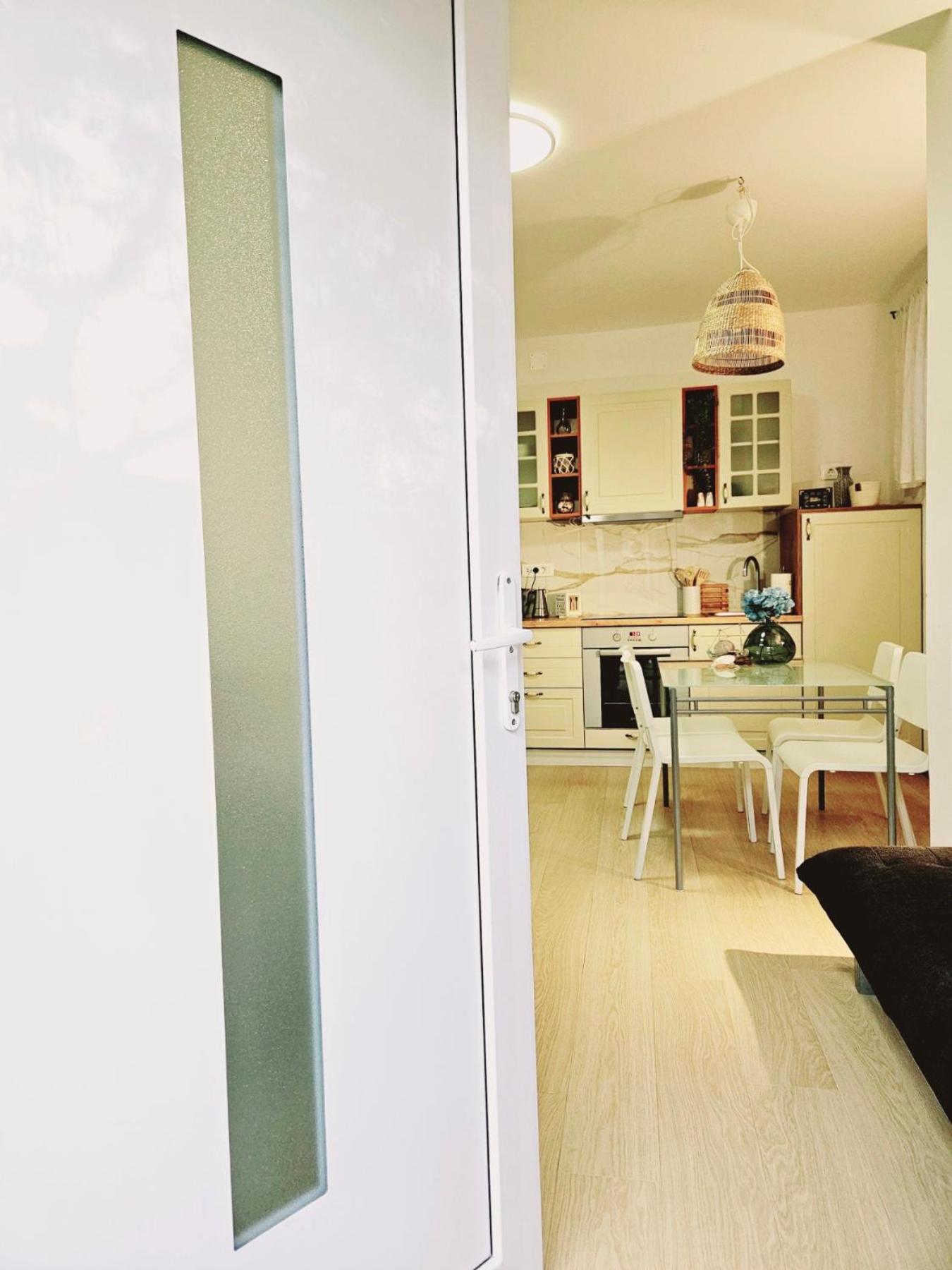 Apartment Apartma Tul *